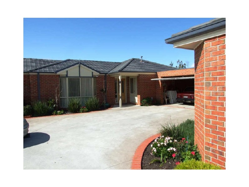 6/11 King Street, Pakenham VIC 3810