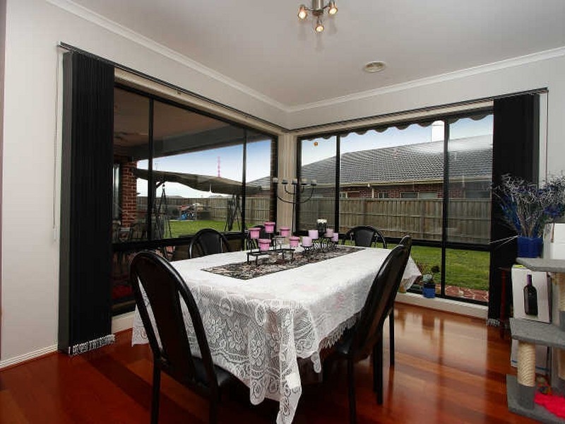 3 Murray Avenue, Pakenham VIC 3810