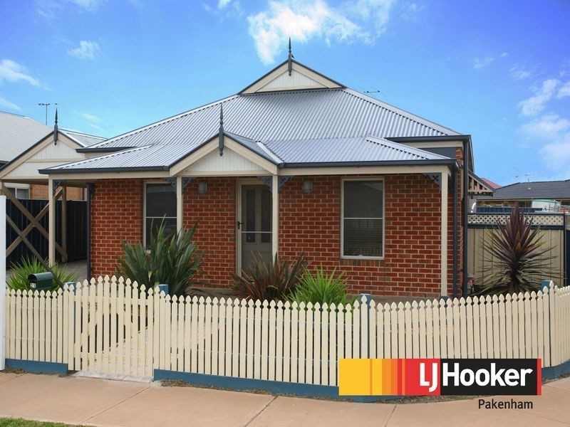 21 Ironbark Circuit, Pakenham VIC 3810