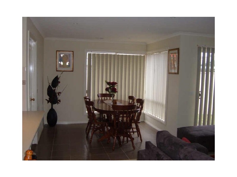 26 Hartland Circuit, Pakenham VIC 3810
