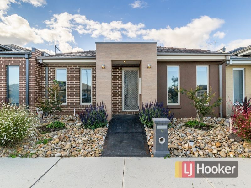 12 Lexington Crescent, Officer VIC 3809