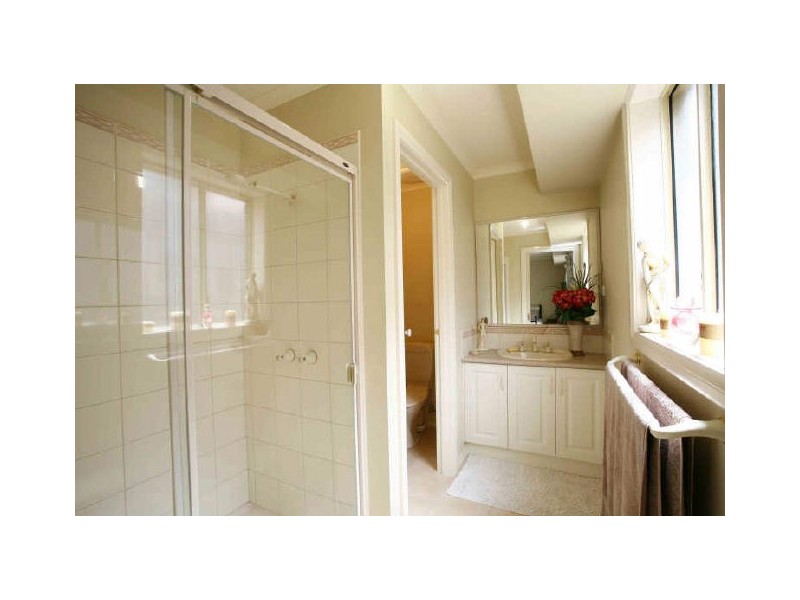 5 Jacqueline Place, Pakenham VIC 3810