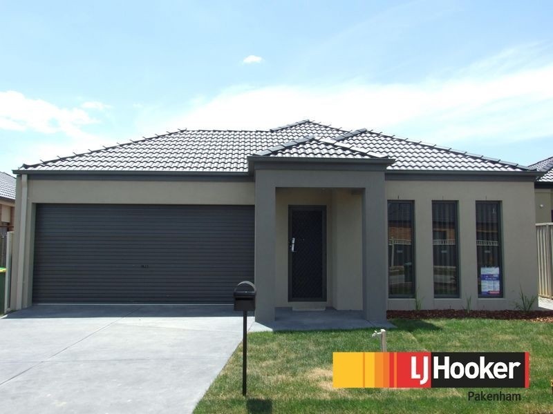 43 The Circuit, Pakenham VIC 3810