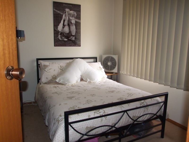 1 Jan Maree Court, Pakenham VIC 3810