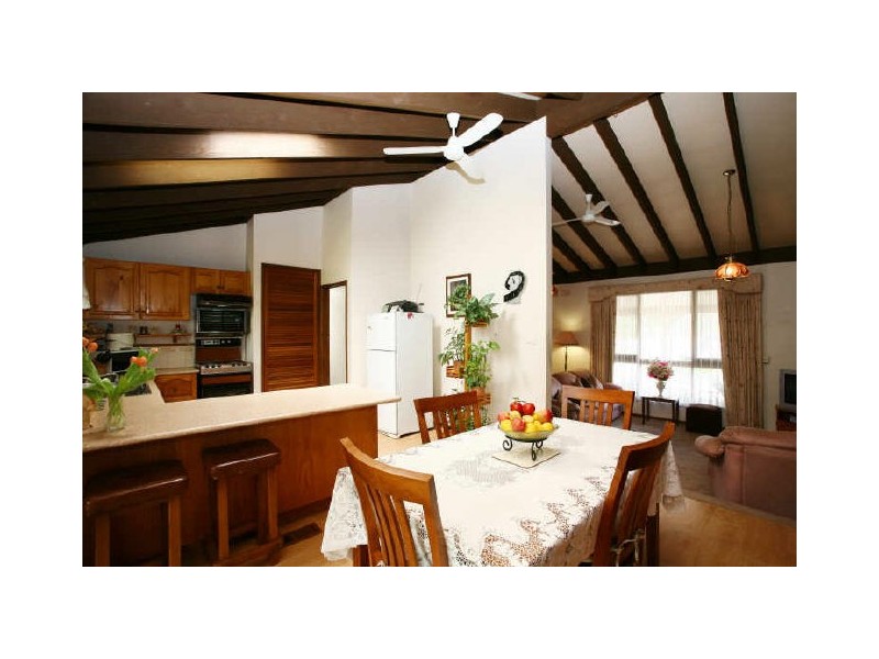 72 Ahern Road, Pakenham VIC 3810