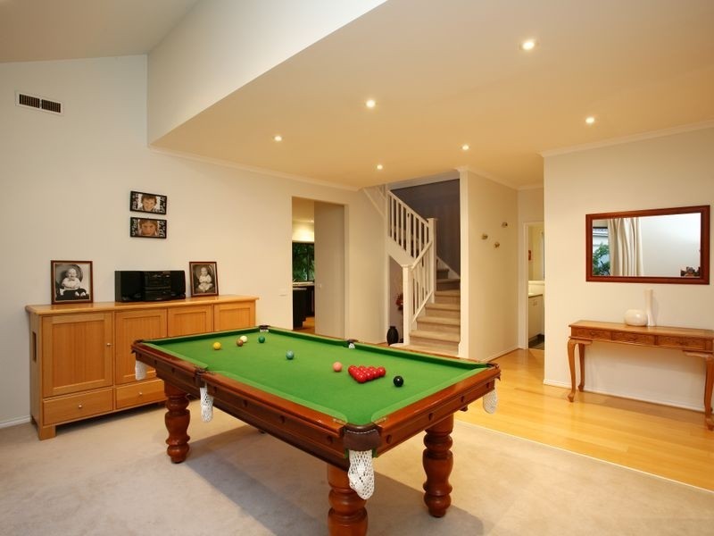 24 Flinders Chase, Pakenham VIC 3810