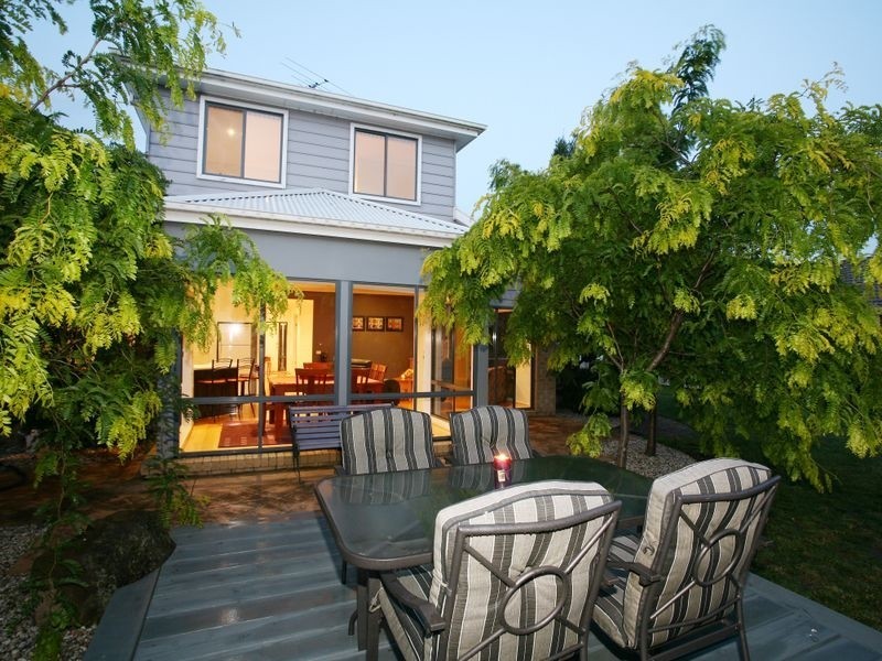 24 Flinders Chase, Pakenham VIC 3810