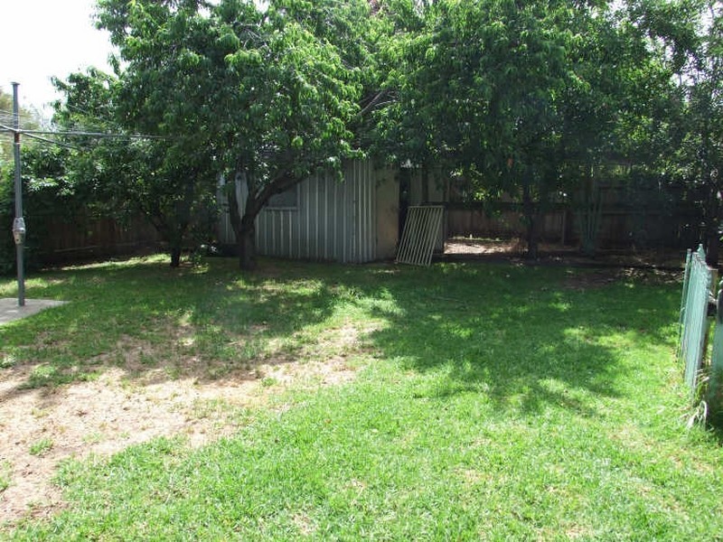 5 Kingston Avenue, Pakenham VIC 3810