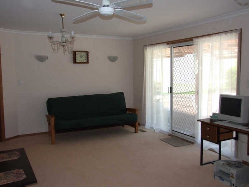 87 Eagle Drive, Pakenham VIC 3810