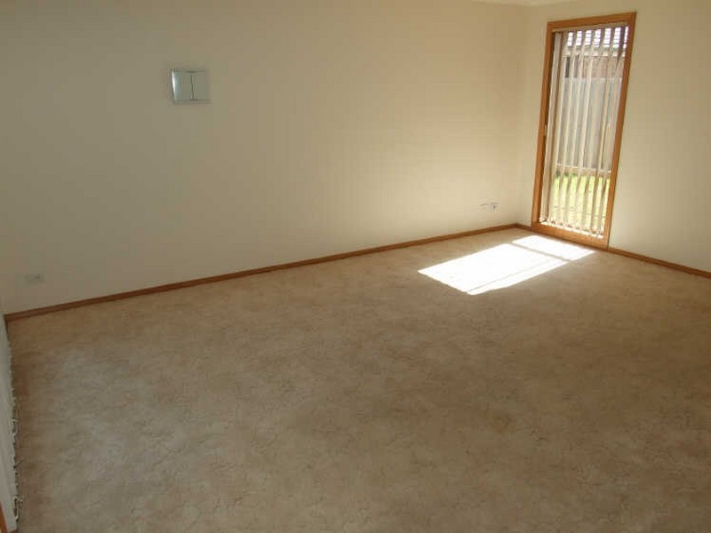 13 Naples Way, Pakenham VIC 3810