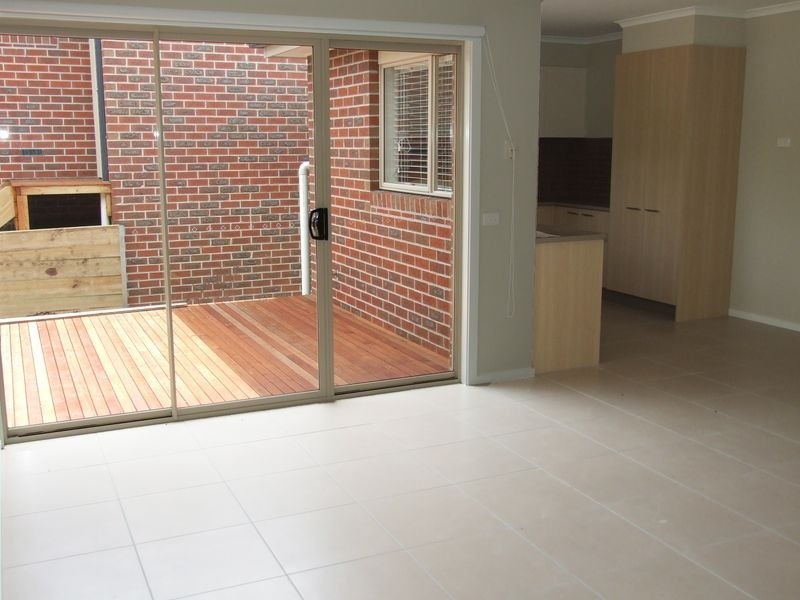 2-6/4-6 May Court, Garfield VIC 3814