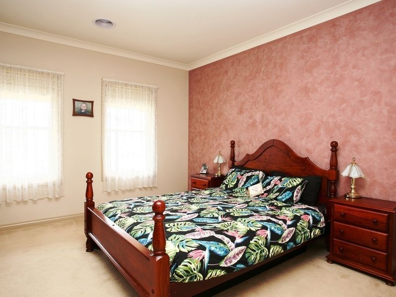 7 Federation Court, Pakenham VIC 3810