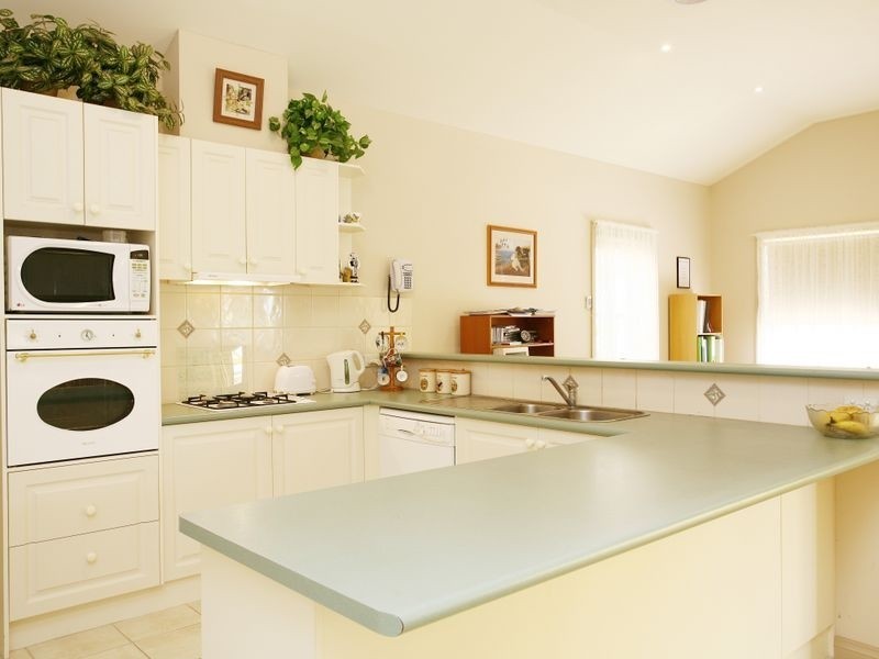 7 Federation Court, Pakenham VIC 3810