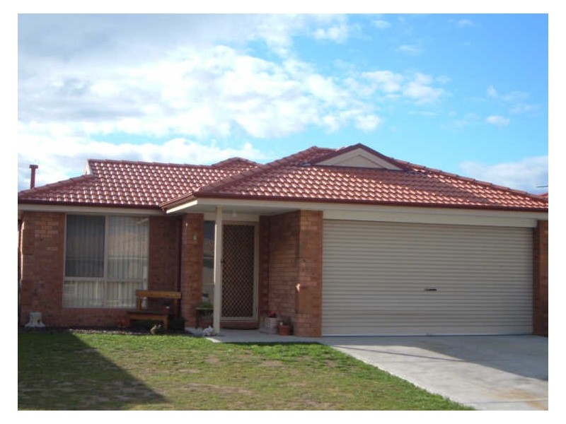 7 Rossi Close, Pakenham VIC 3810