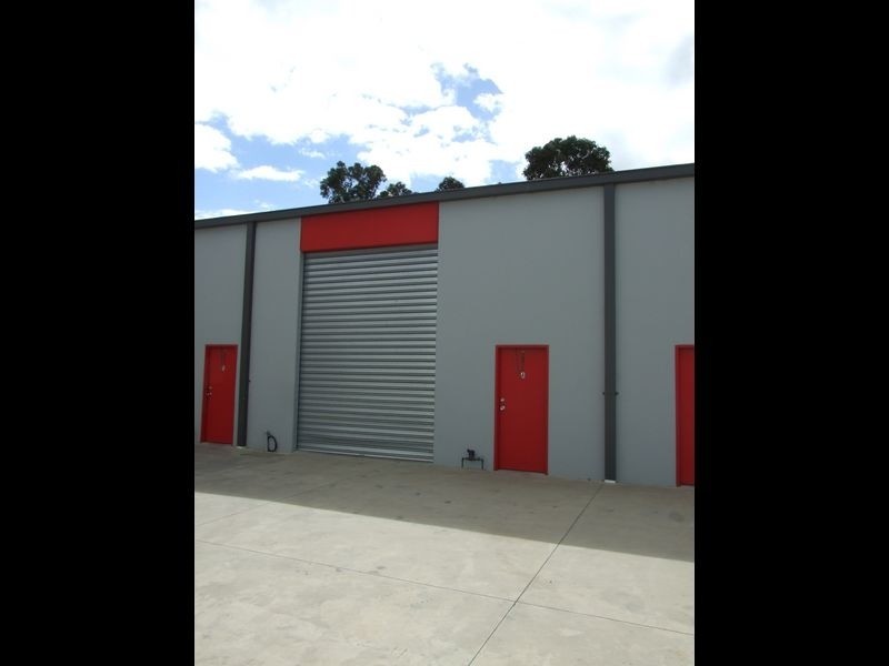 4/23 Mary Street, Pakenham VIC 3810