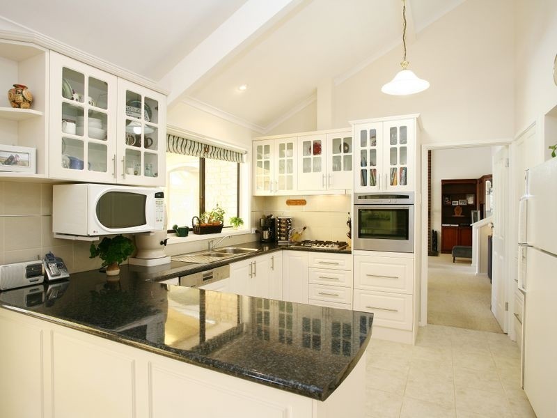25 Mirrabooka Road, Maryknoll VIC 3812
