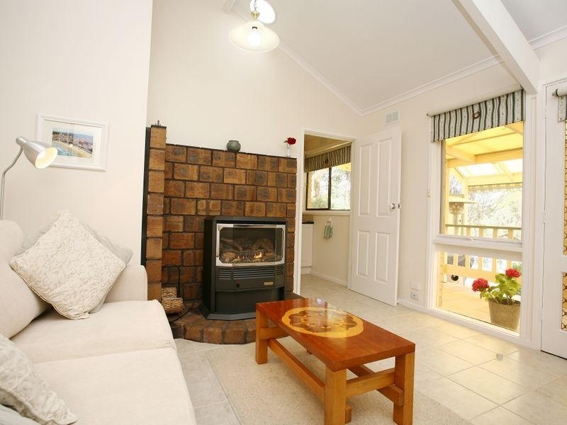 25 Mirrabooka Road, Maryknoll VIC 3812