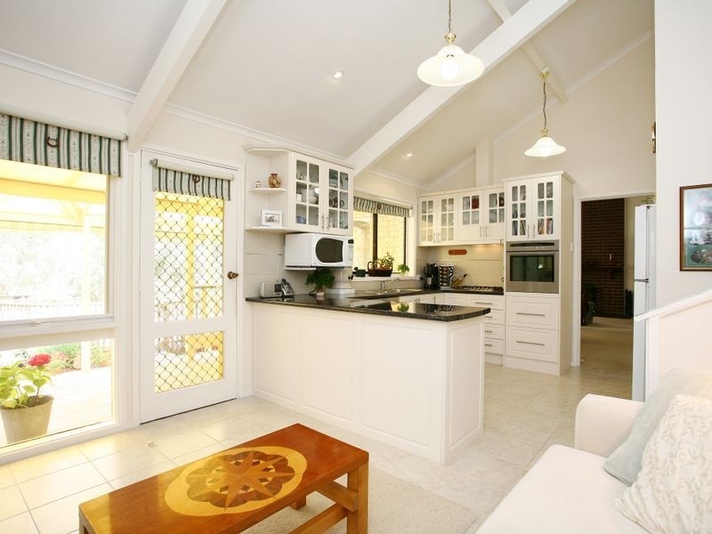 25 Mirrabooka Road, Maryknoll VIC 3812