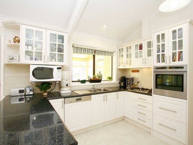 25 Mirrabooka Road, Maryknoll VIC 3812