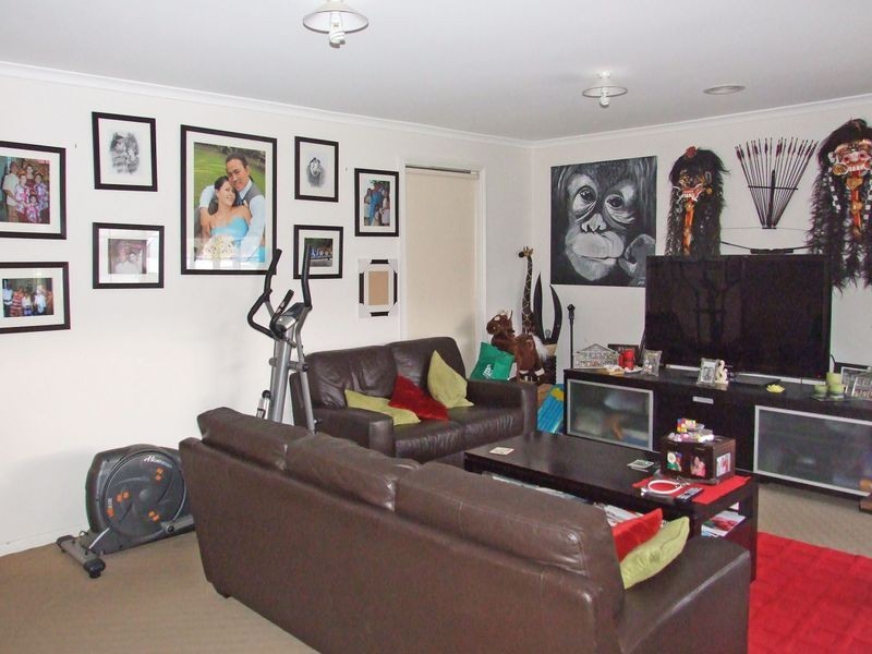 7 Tuscany Rise, Pakenham VIC 3810