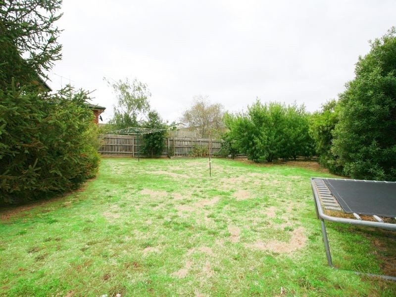 7 Christopher Close, Pakenham VIC 3810
