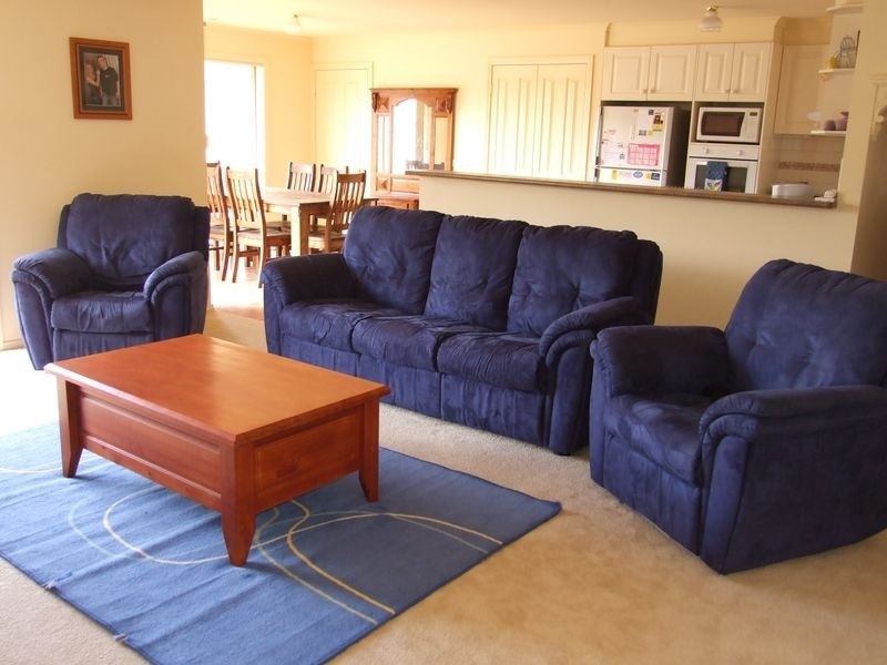 36 Ben Drive, Pakenham VIC 3810