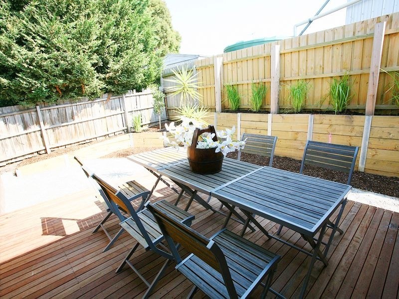 3/4-6 May Court, Garfield VIC 3814