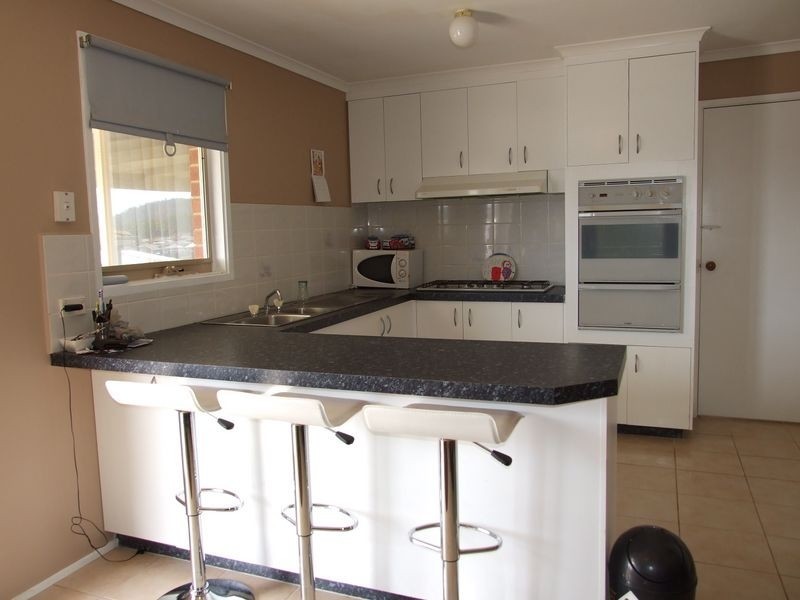 129 Eagle Drive, Pakenham VIC 3810