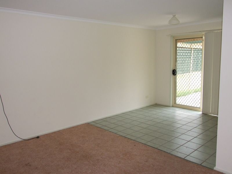 37 Bluegrass Crescent, Pakenham VIC 3810