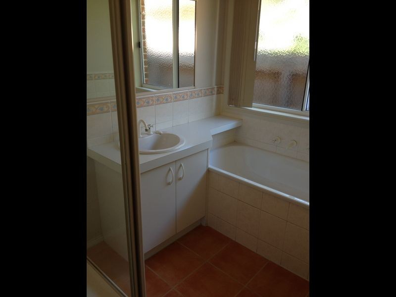 14 Wisteria Court, Pakenham VIC 3810