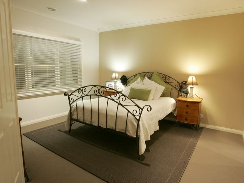 71 Livingstone Boulevard, Pakenham VIC 3810