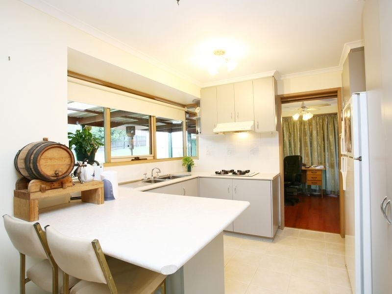 5 Malcolm Court, Pakenham VIC 3810