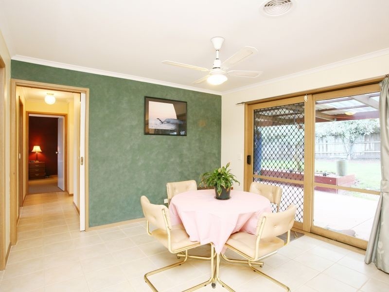 5 Malcolm Court, Pakenham VIC 3810