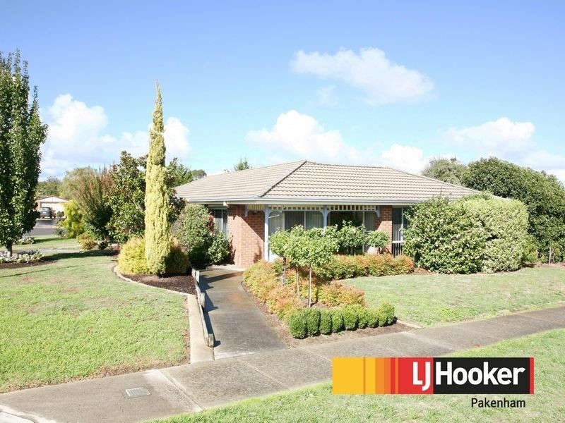 6 Kinross Court, Pakenham VIC 3810
