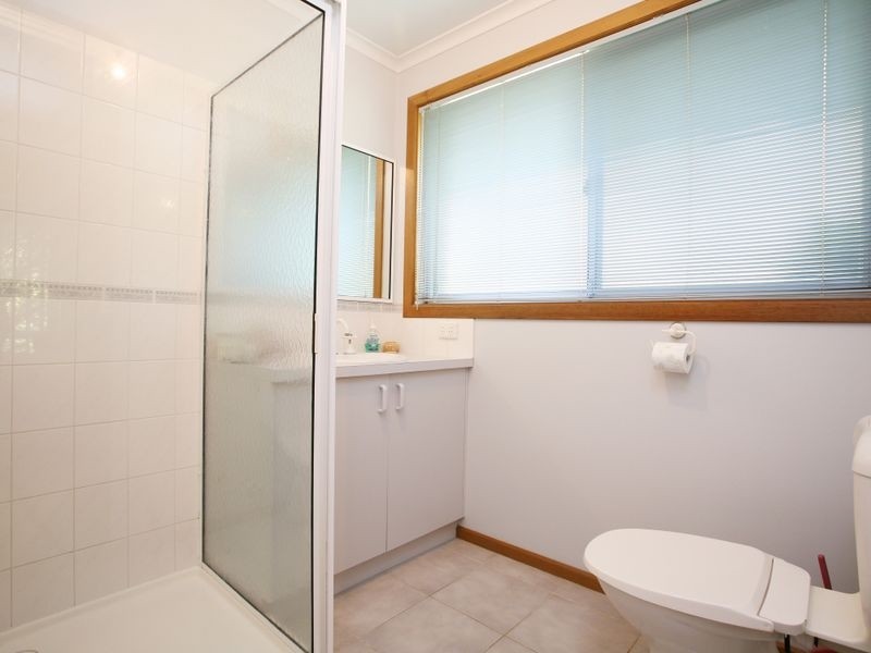 6 Kinross Court, Pakenham VIC 3810