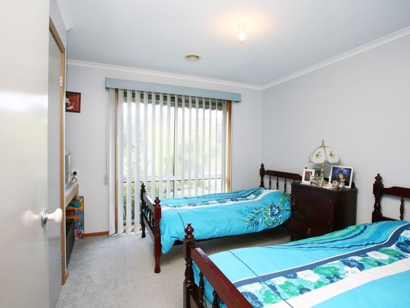 6 Kinross Court, Pakenham VIC 3810