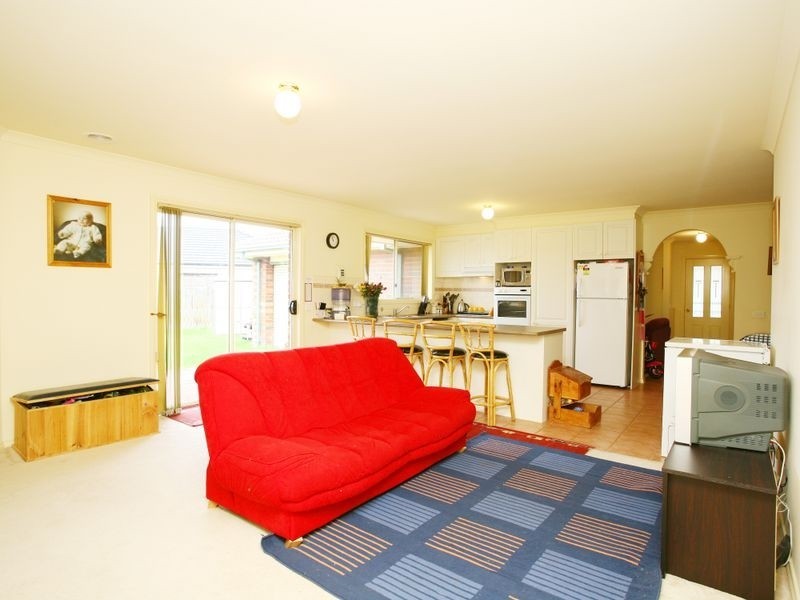 11 Thornbill Circuit, Pakenham VIC 3810