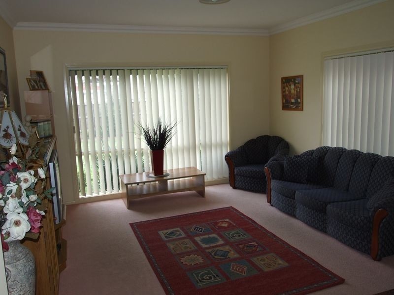 8 Hume Court, Pakenham VIC 3810