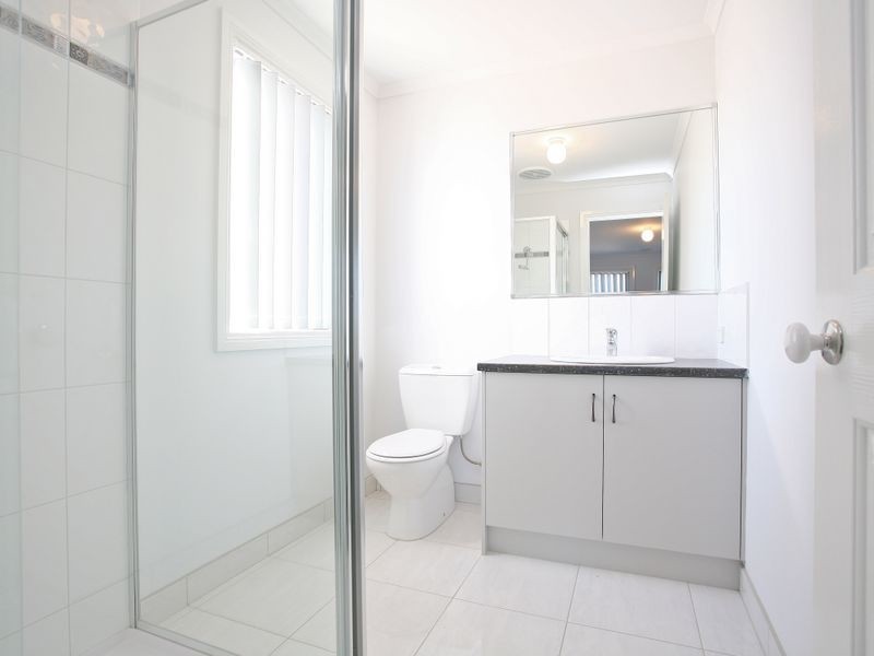 102 Webster Way, Pakenham VIC 3810