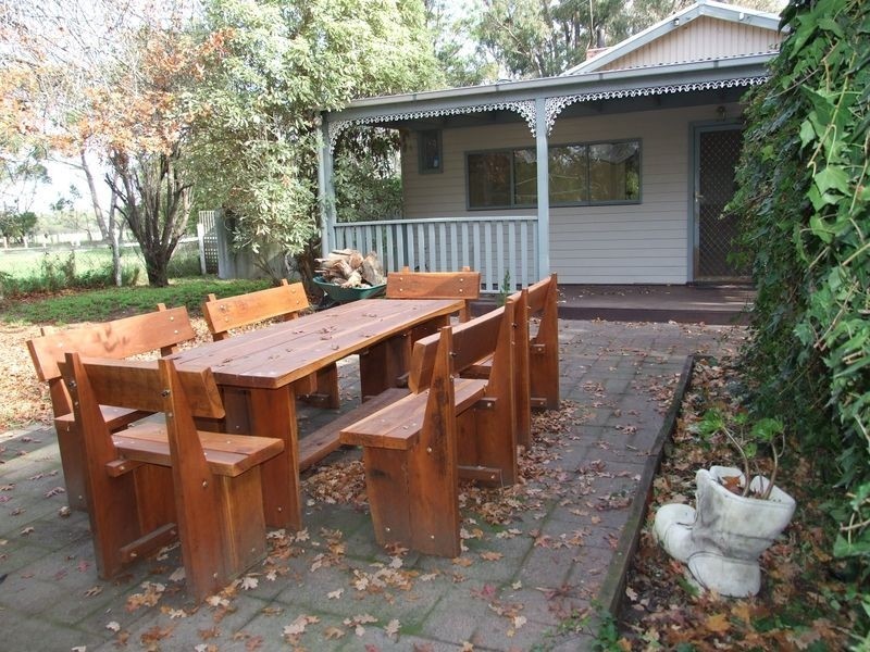 150 Bessie Creek Road, Nar Nar Goon VIC 3812