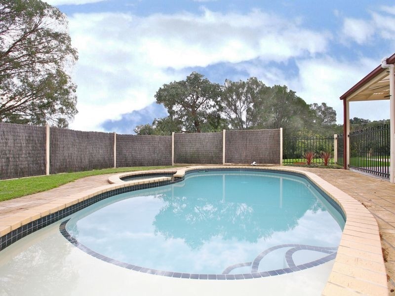 5 Wingelo Lane, Maryknoll VIC 3812