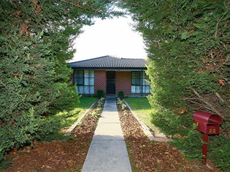22 Howey Road, Pakenham VIC 3810