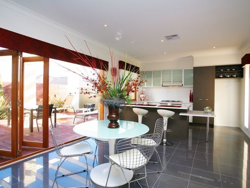 14 Botanic Drive, Pakenham VIC 3810