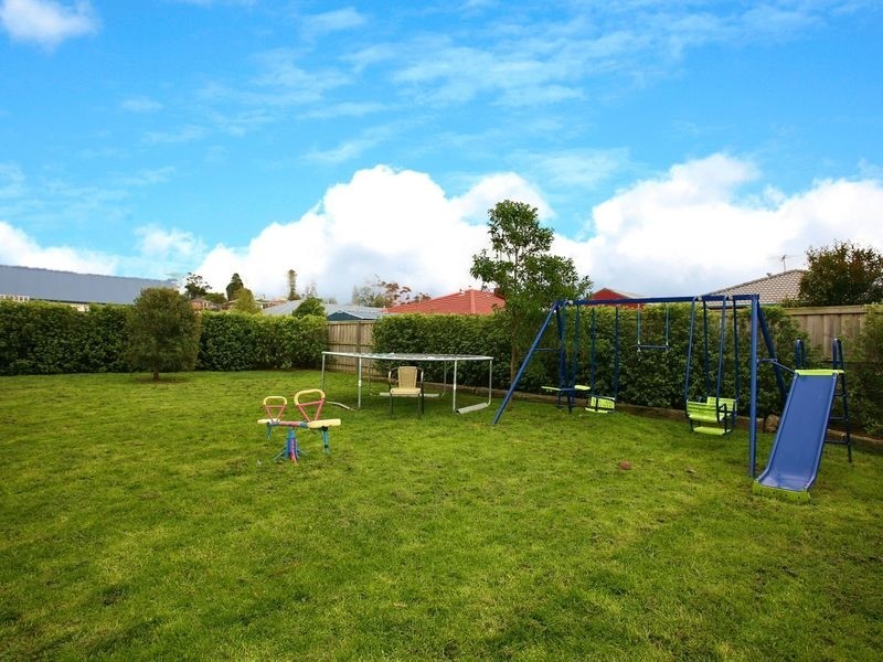 5 Settlers Court, Pakenham VIC 3810