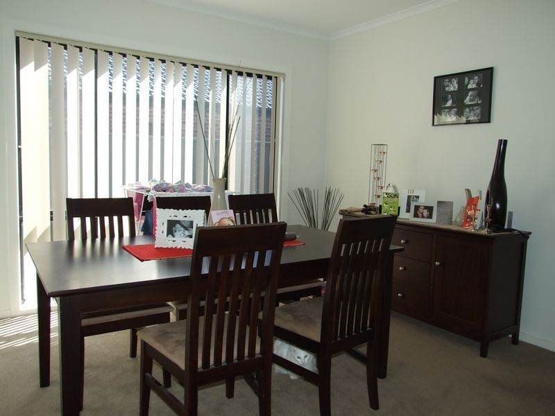 34 Britton Drive, Pakenham VIC 3810