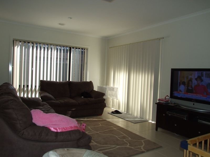 34 Britton Drive, Pakenham VIC 3810