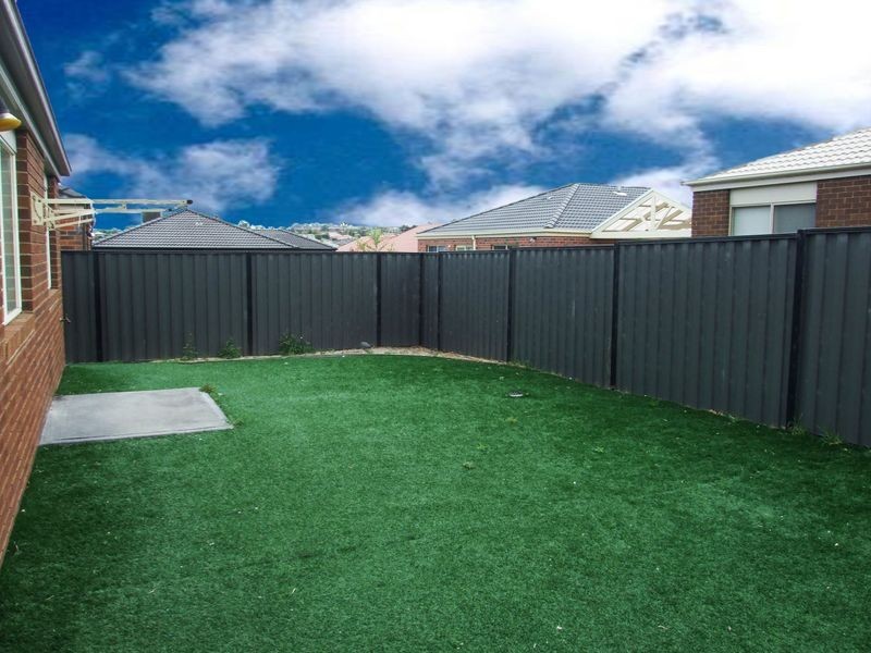 5 Como Chase, Pakenham VIC 3810