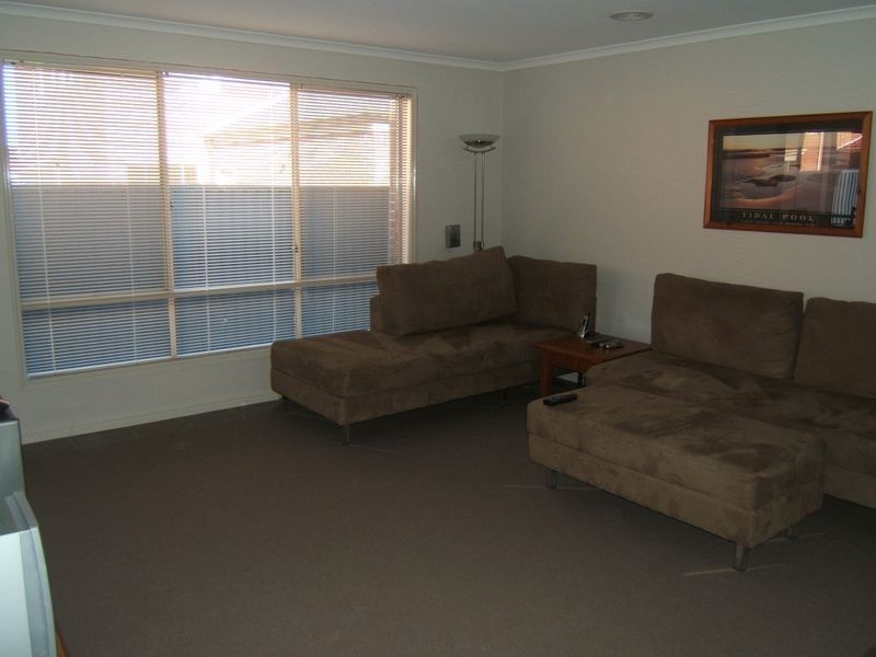 29 River Red Grove, Pakenham VIC 3810