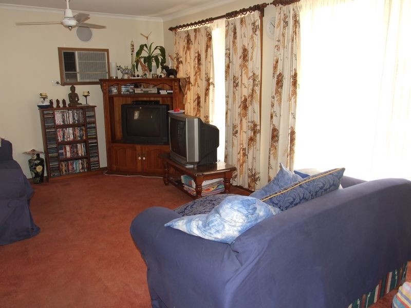 25 Eagle Drive, Pakenham VIC 3810