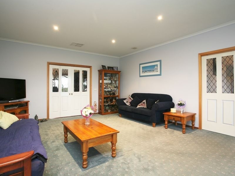 225 Boundary Drain Road, Koo Wee Rup VIC 3981